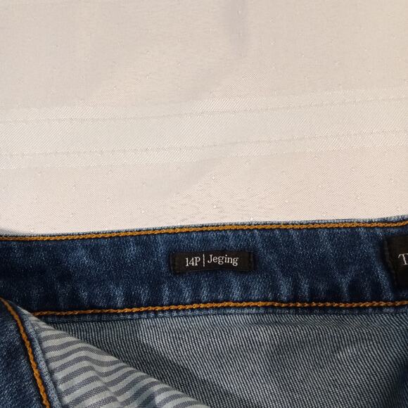 Talbots Women’s Jegging Jeans Size 14P Petite Talia Wash Mid-Rise Stretch Denim - Picture 6 of 9